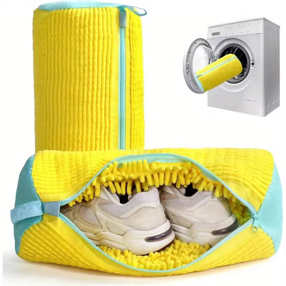 Sneaker Refresh Kit – Wash Bag + Soap Brush